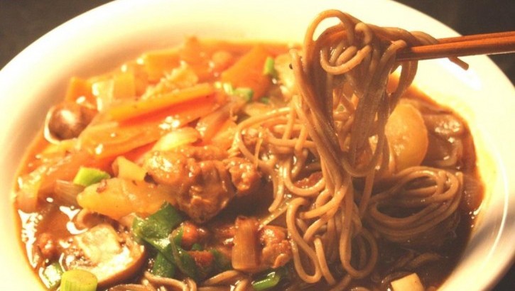 Chicken Curry Soba Noodles - cookbuzz
